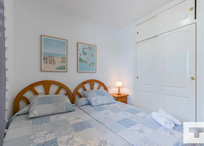 Topacio Iii 24a - Grupo Turis * Calp