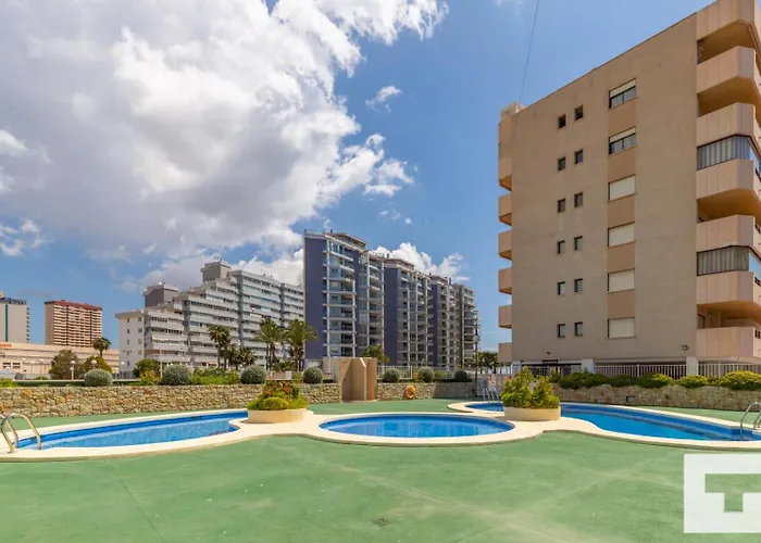 Topacio Iii 24a - Grupo Turis * Calp